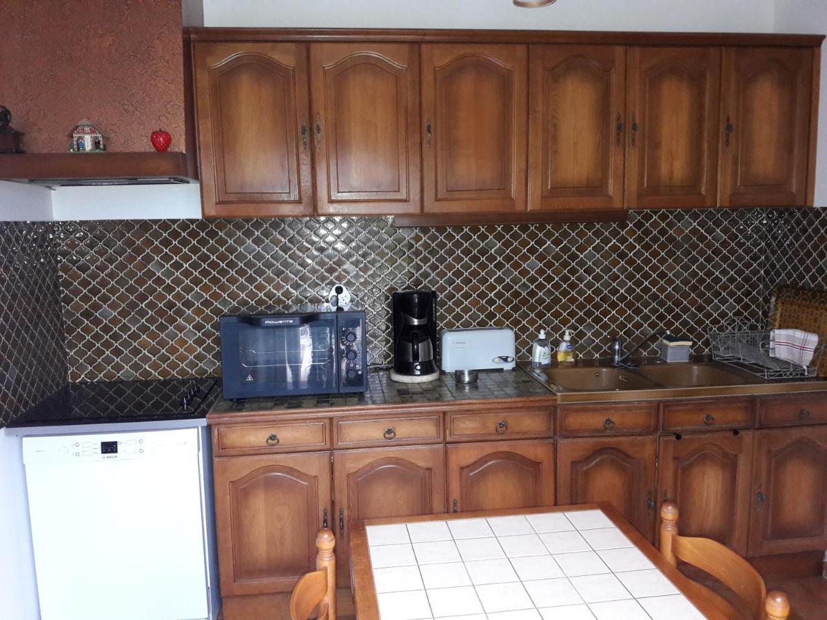 Villa La Lurette, Appartement Et Studio Saint-Étienne-les-Orgues Екстериор снимка