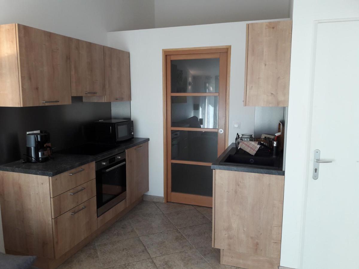 Villa La Lurette, Appartement Et Studio Saint-Étienne-les-Orgues Екстериор снимка